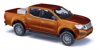 Busch Nissan Navara Or métallique 