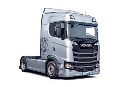 Italeri Scania 770S 4x2 «Grey Cab»